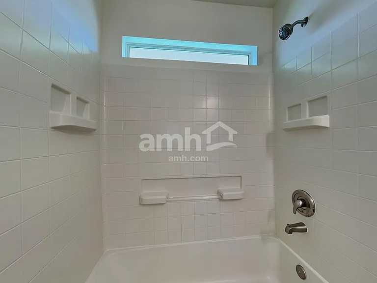 12006 Jillian Crossing Dr — Photo 14