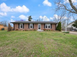615 Rosa Dr, Lebanon, TN 37087