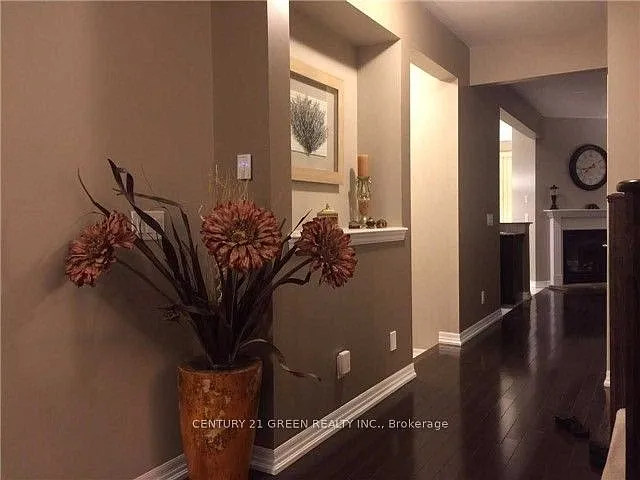 37 Aird Ct — Photo 13