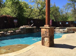 1000 Coyote Dr, Euless, TX 76040