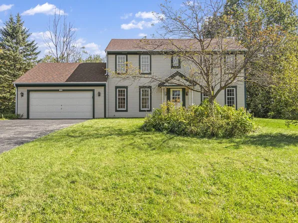 1650 South Twin Willows DRIVE, New Berlin, WI 53146