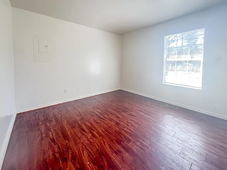 520 Lancaster Creek Dr — Photo 11
