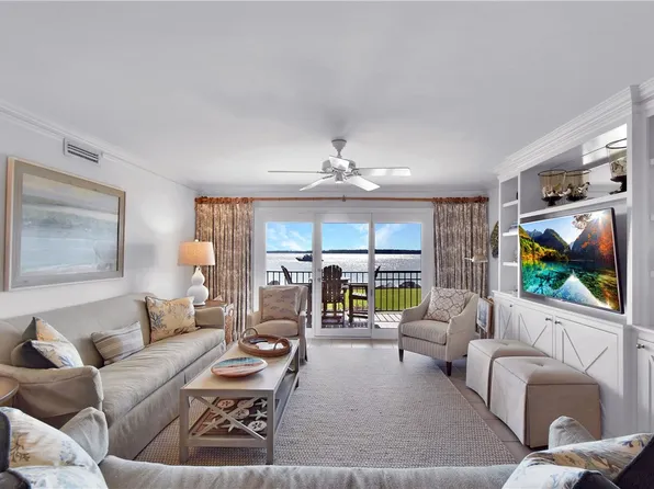 100 Floyd St Unit 102, Saint Simons Island, GA 31522