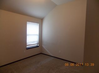 3613 Tecumseh Dr, Yukon, OK 73099