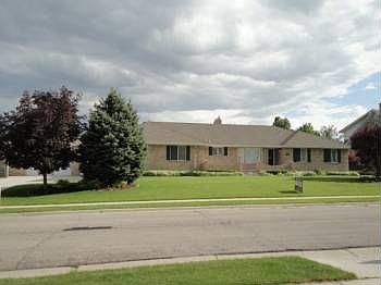 1st image of 2265 W Williamsburg Cir