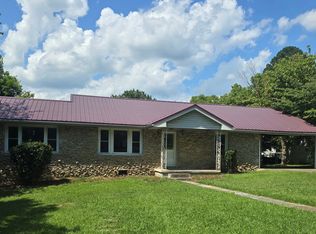 703 Hatcher Dr, Fayetteville, TN 37334