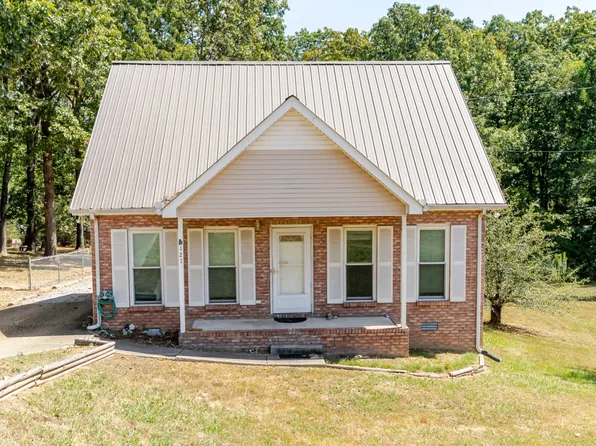 127 Sherron Dr, Dickson, TN 37055