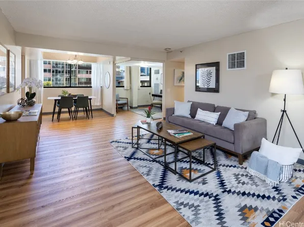 1114 Punahou St APT 3B, Honolulu, HI 96826
