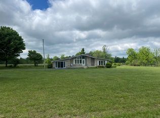 1039 Old Martha Washington Rd, Clarkrange, TN 38553