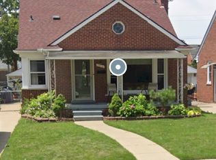 1619 N Silvery Ln, Dearborn, MI 48128