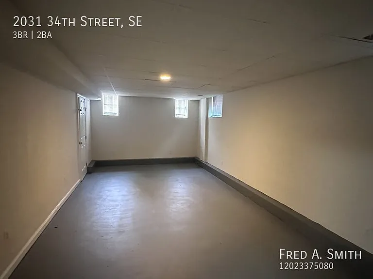 2031 34th St SE — Photo 20