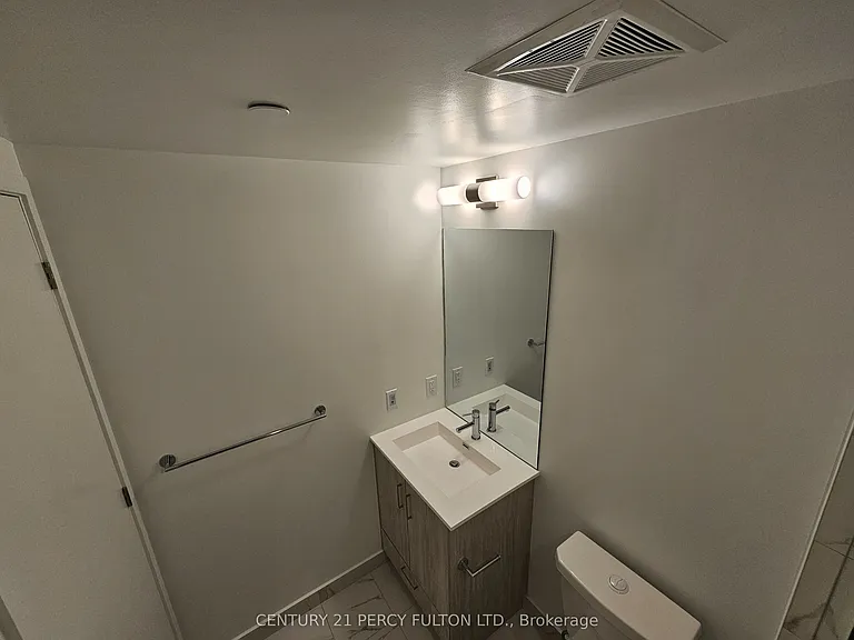 180 Front St E #906 — Photo 18