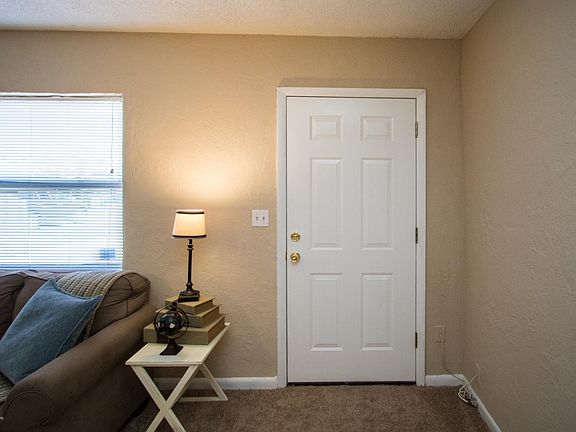 4th image of 4116 RUBY Drive W