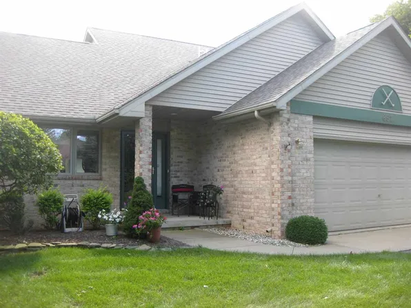 661 Ironwood Dr, Essexville, MI 48732