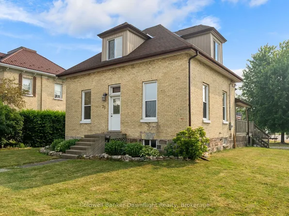 75 London Rd, Bluewater, ON N0M 1X0