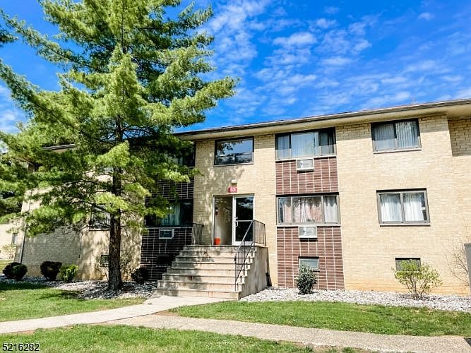 1st image of 401 Us Highway 22 APT 33B