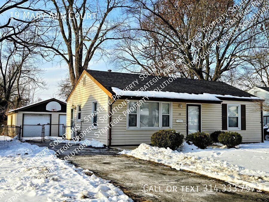 1st image of 19 Mary Ann Ct