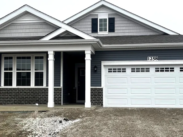 1258 Wild Tulip Cir, Bartlett, IL 60103