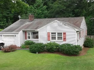 24 Oak Ridge Gate, Danbury, CT 06810