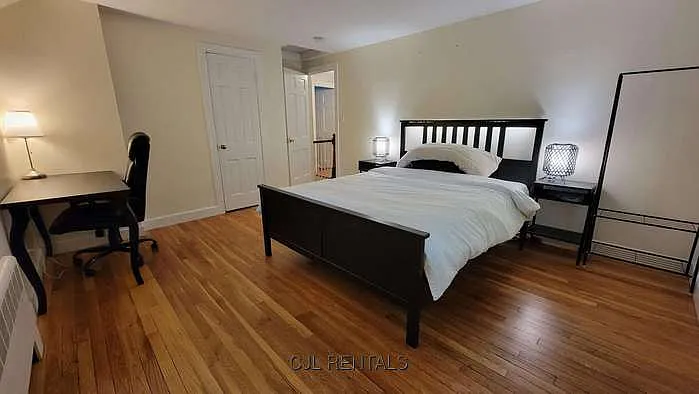 35 Bay State Rd — Photo 8