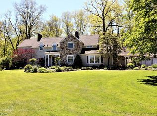 1596 E Hines Hill Rd, Hudson, OH 44236