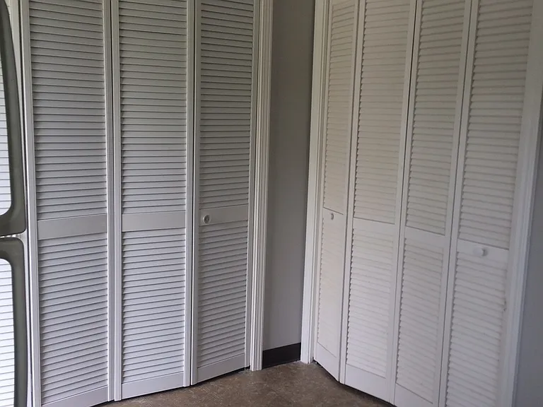 308 S Cottage Grove Ave — Photo 13