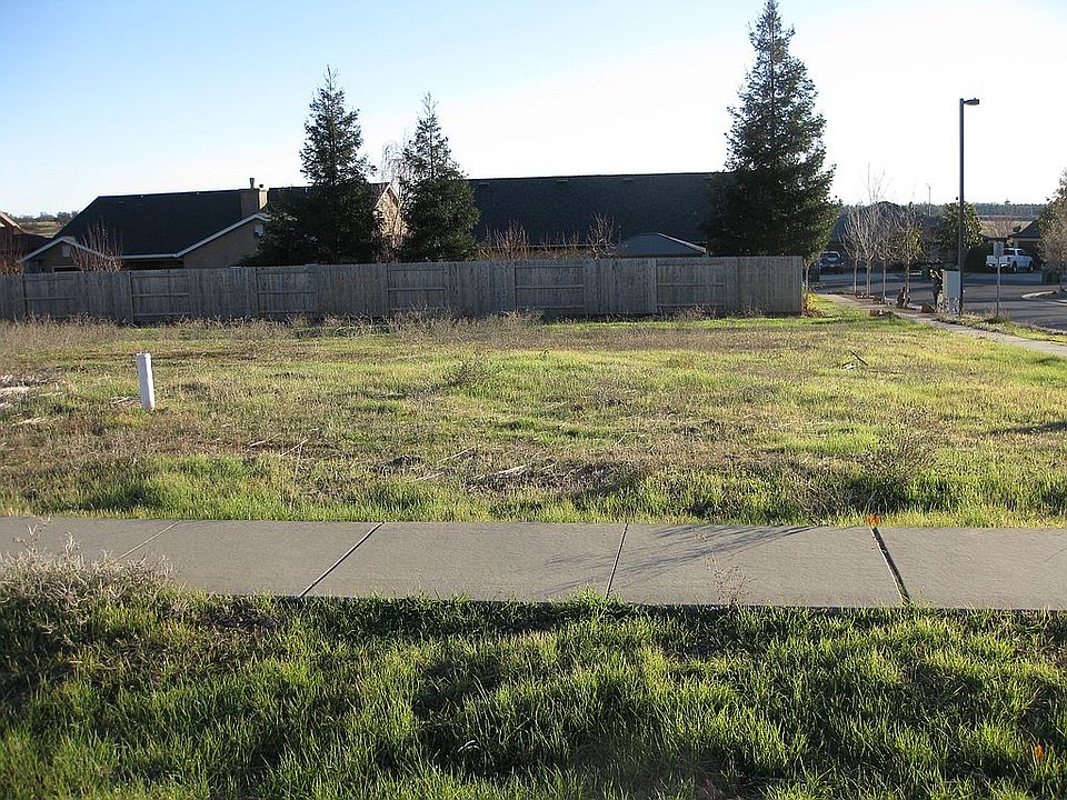 2nd image of 1985 Bancroft Dr