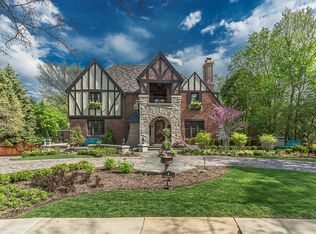 4 S Washington Cir, Hinsdale, IL