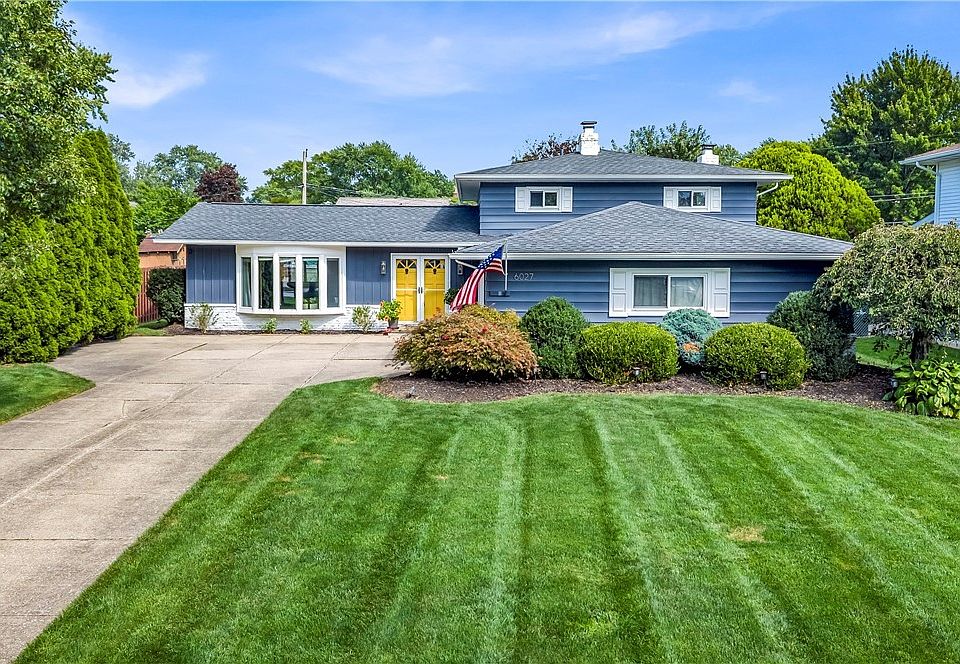 1st image of 6027 Park Ridge Dr
