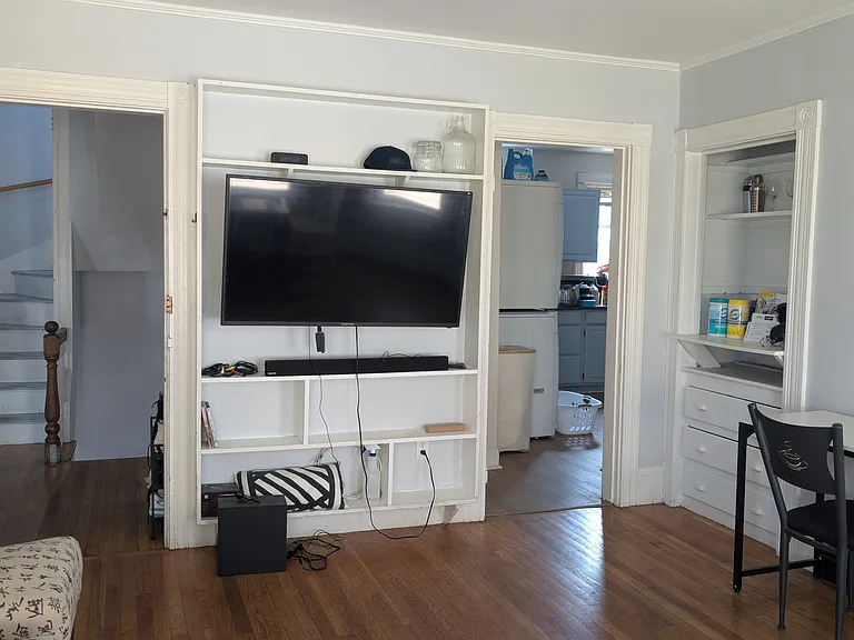 6 Bayard St — Photo 3