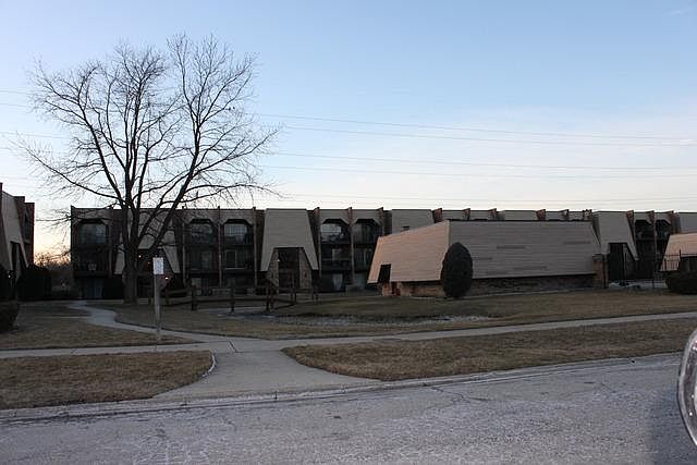 1st image of 7312 Blackstone Ave APT 24