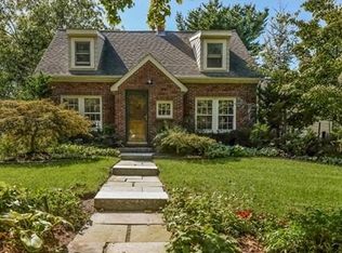 10 Cliffside Rd, Marblehead, MA 01945