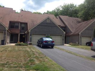 4 New Bedford Rd APT C, West Milford, NJ 07480