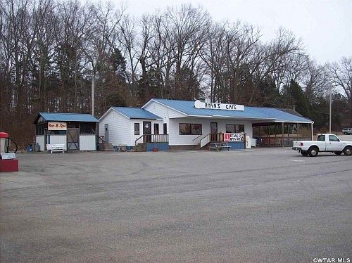 4th image of 20650 Highway 22 N