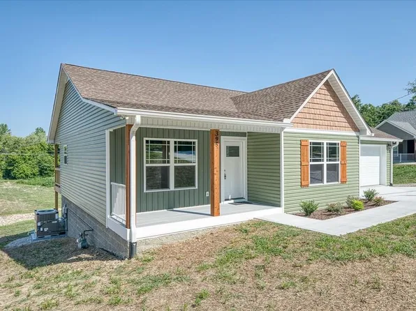 395 Dayton Ave, Crossville, TN 38555