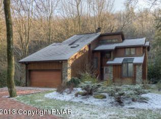 223 Wilke Rd, Tannersville, PA 18372