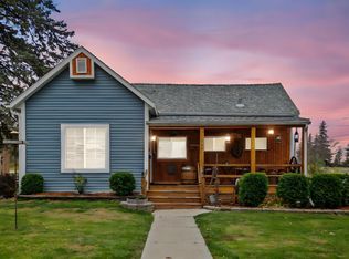 424 Red Wing Ave, Kenyon, MN 55946