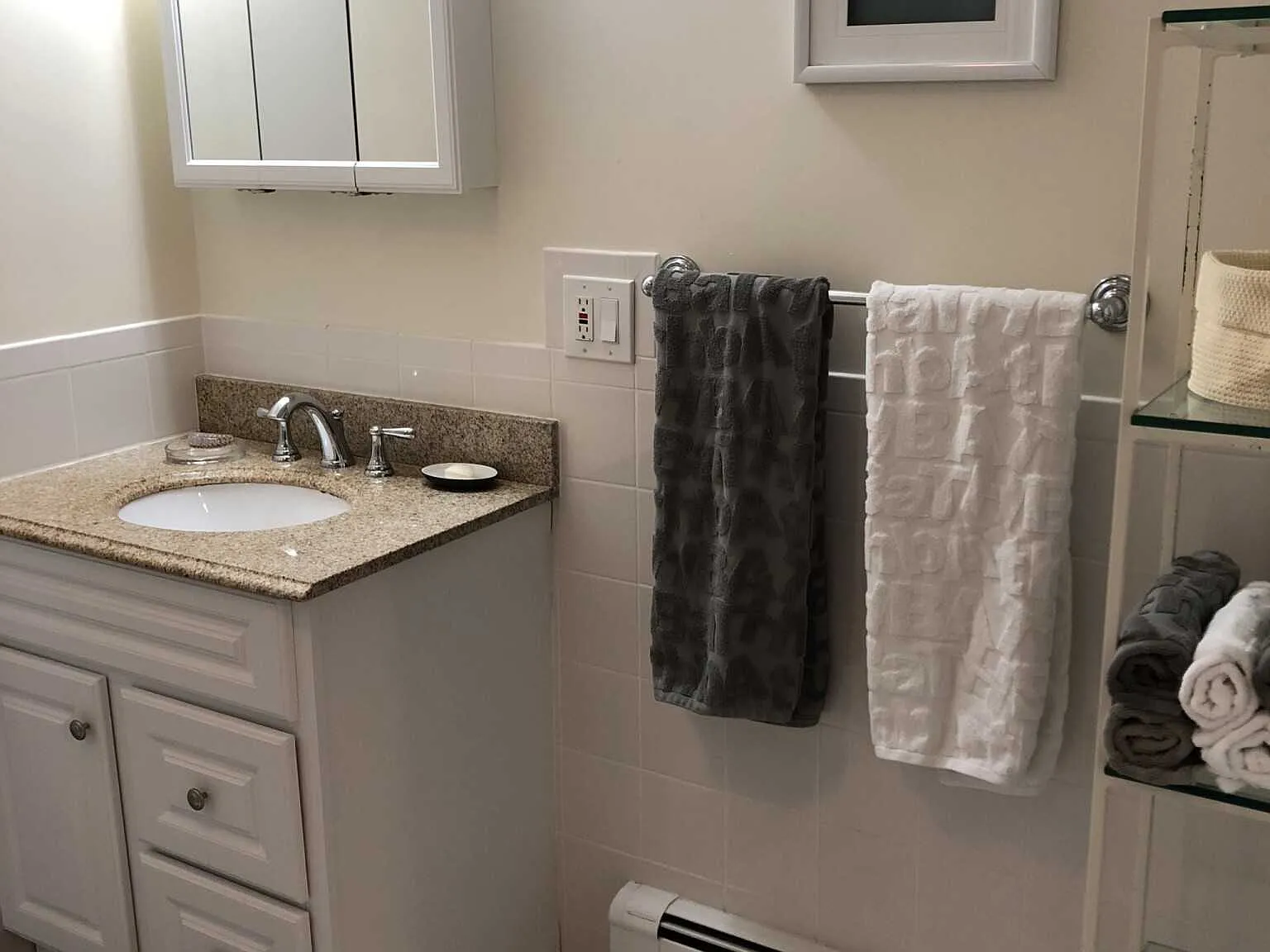 2 bed, $3,200 — Photo 2