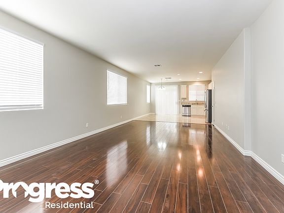 2nd image of 5623 Indian Springs St