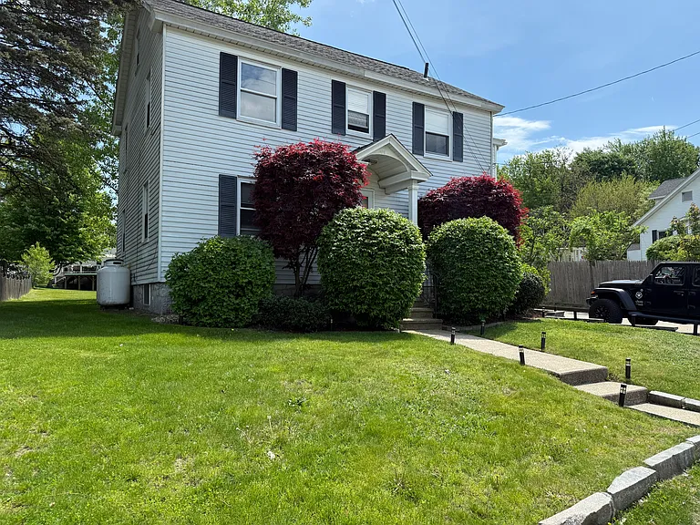 21 Lynn St — Photo 8
