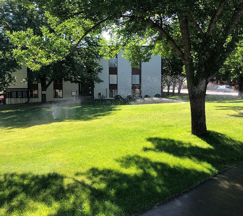 1st image of 3146 Lakeside Dr APT 202
