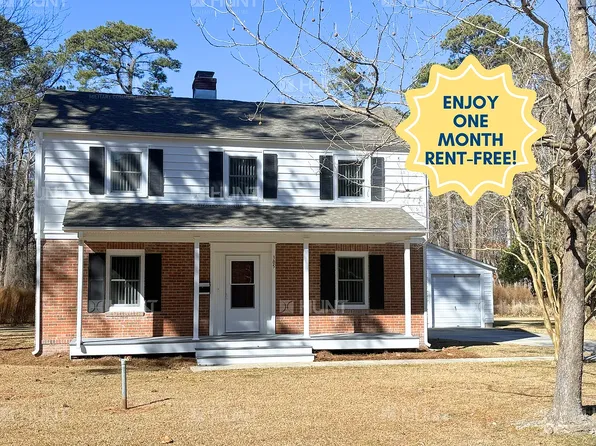 305 Jefferson Dr, Havelock, NC 28532