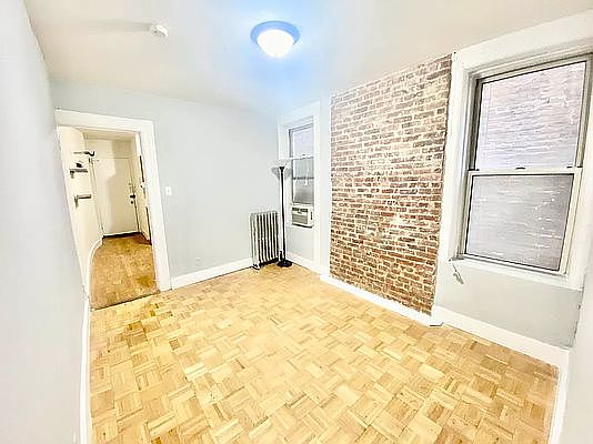 1st image of 375 5th Ave APT 3