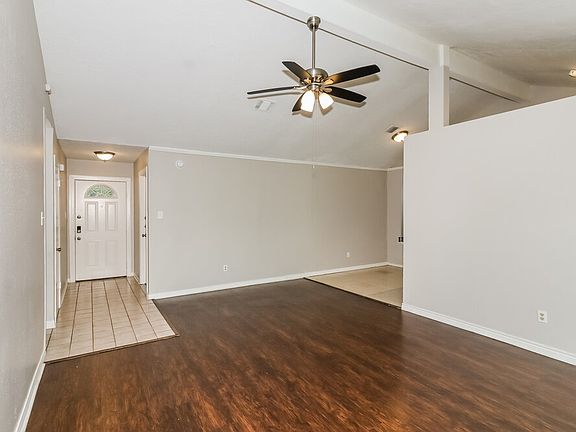 5th image of 20250 Telegraph Square Ln