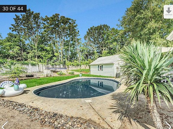 5th image of 1174 Laurel Dr