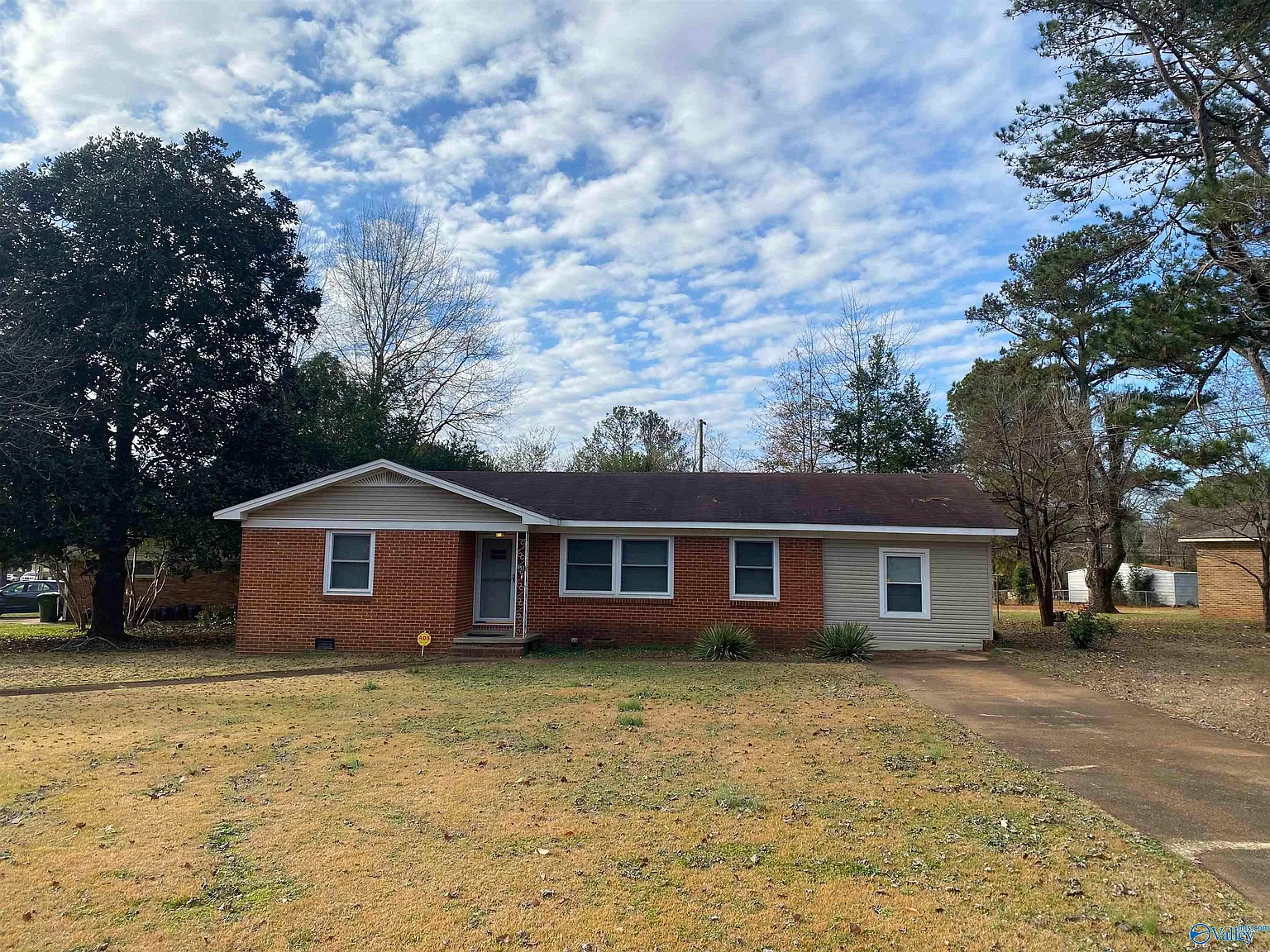 3 bed, 2.0 bath, 1482 sqft, $1,500 — Photo 2