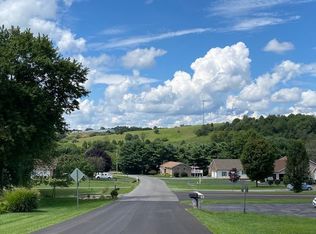 Cummings St, Abingdon, VA 24210