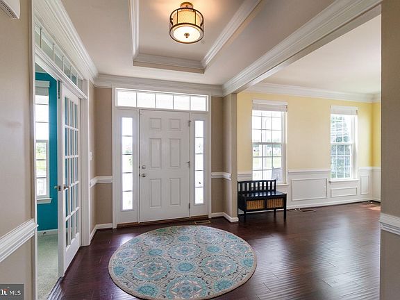 3rd image of 11873 Emerald Green Dr