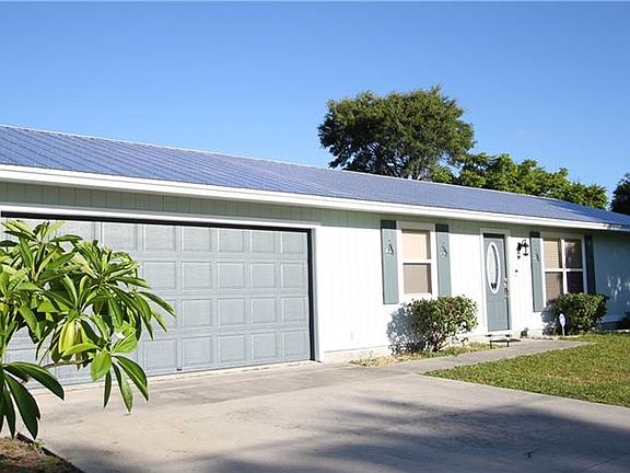 4th image of 1308 SE Sea Oat Ln