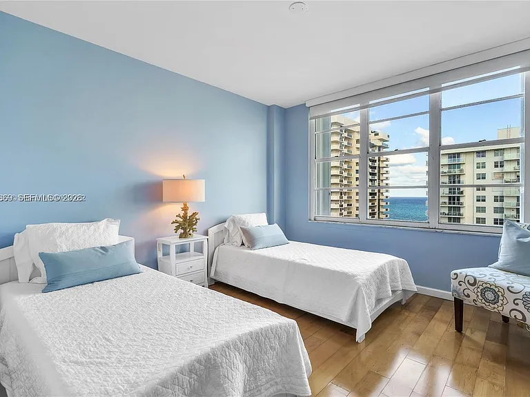 5700 Collins Ave #15D — Photo 15